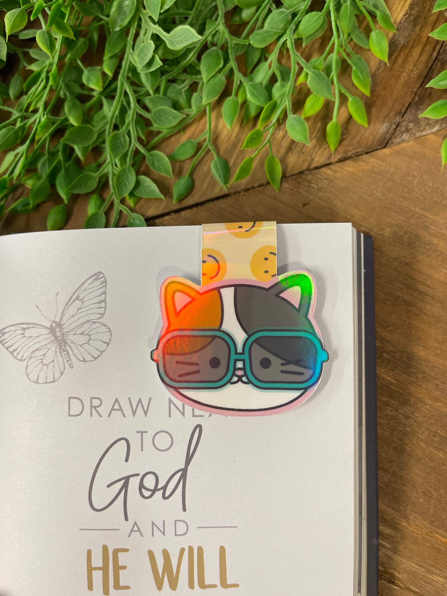 Magnetic Bookmark Cat With Glasses