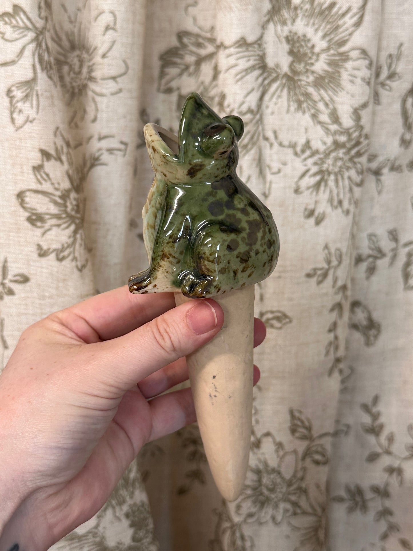 Animal Flower Pot Stake Waterer