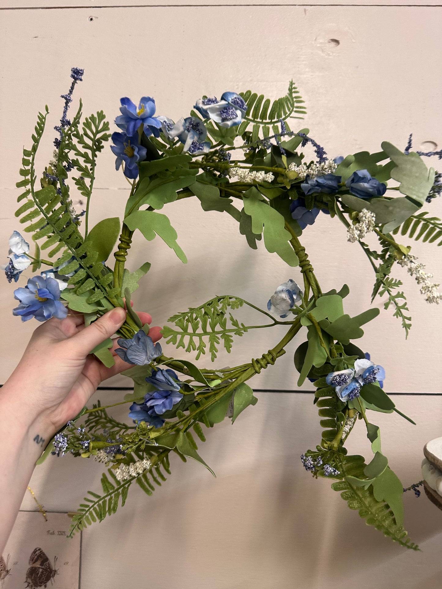 Blue and Fern Candle Ring 13in