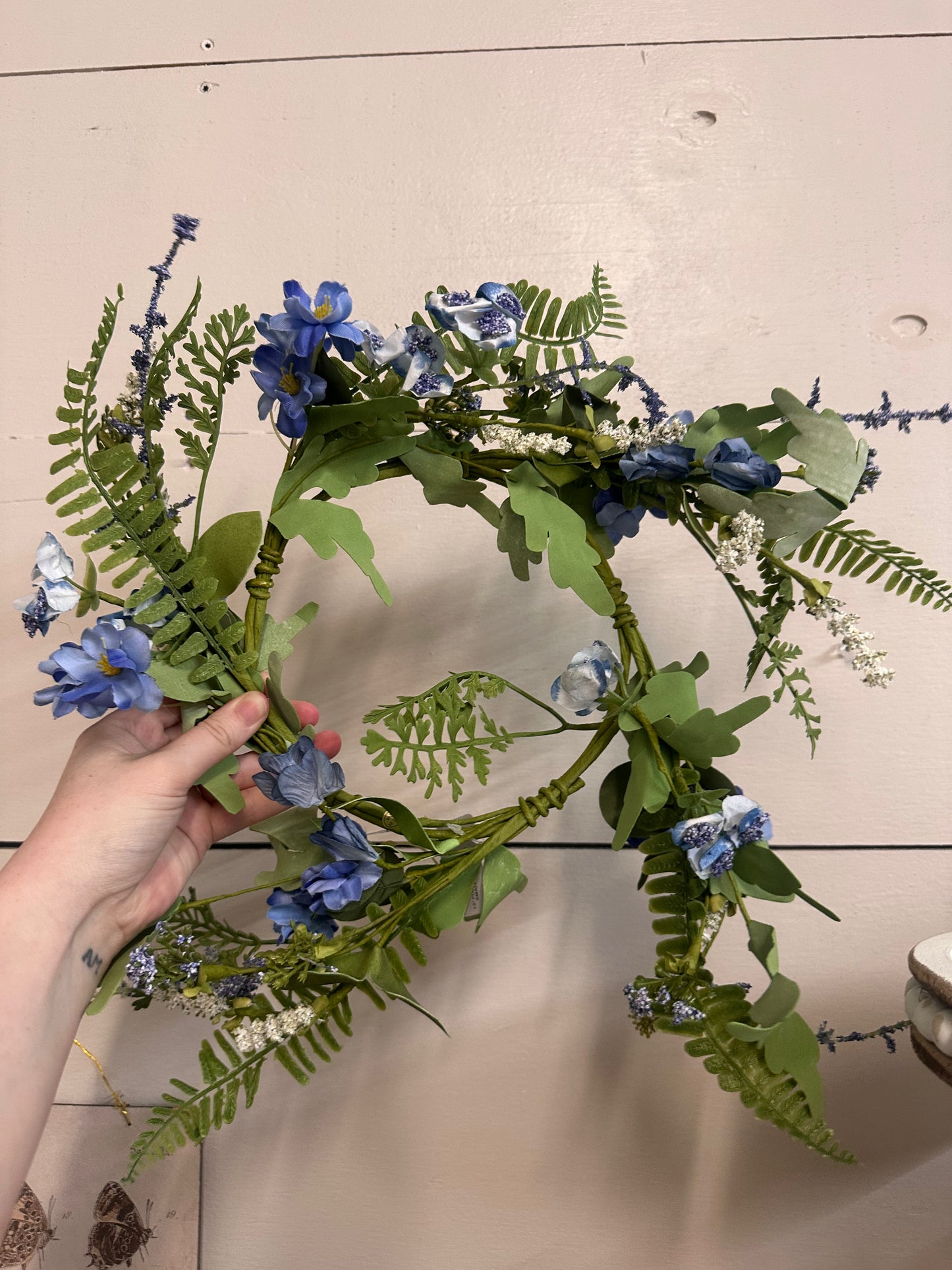 Blue and Fern Candle Ring 13in