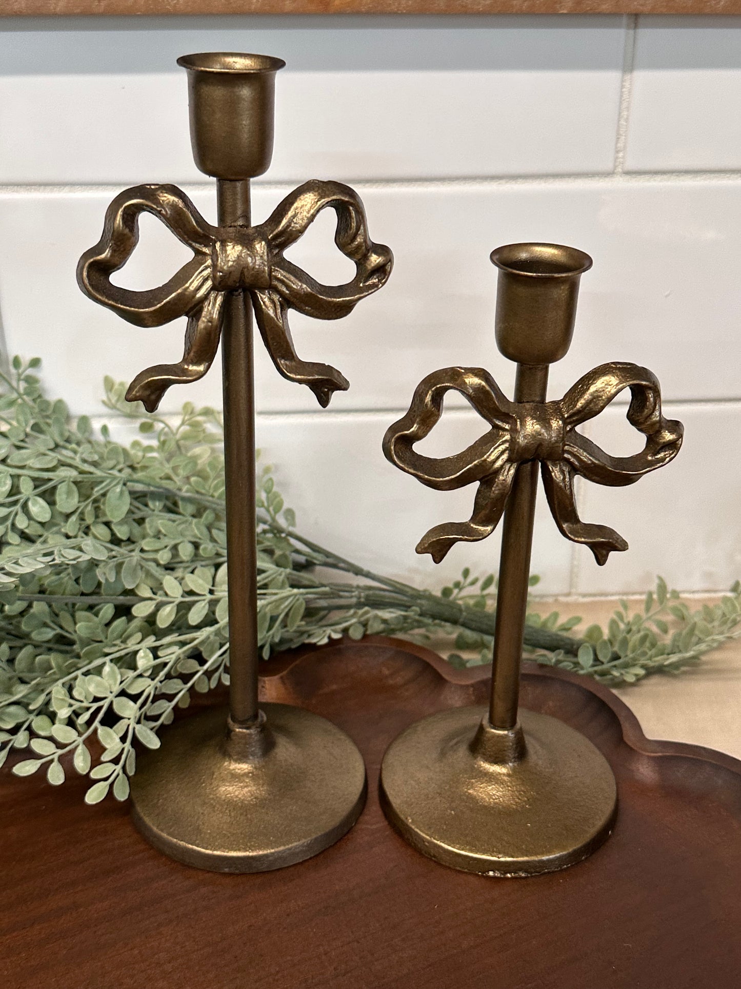 Bow Taper Candle Holder Set