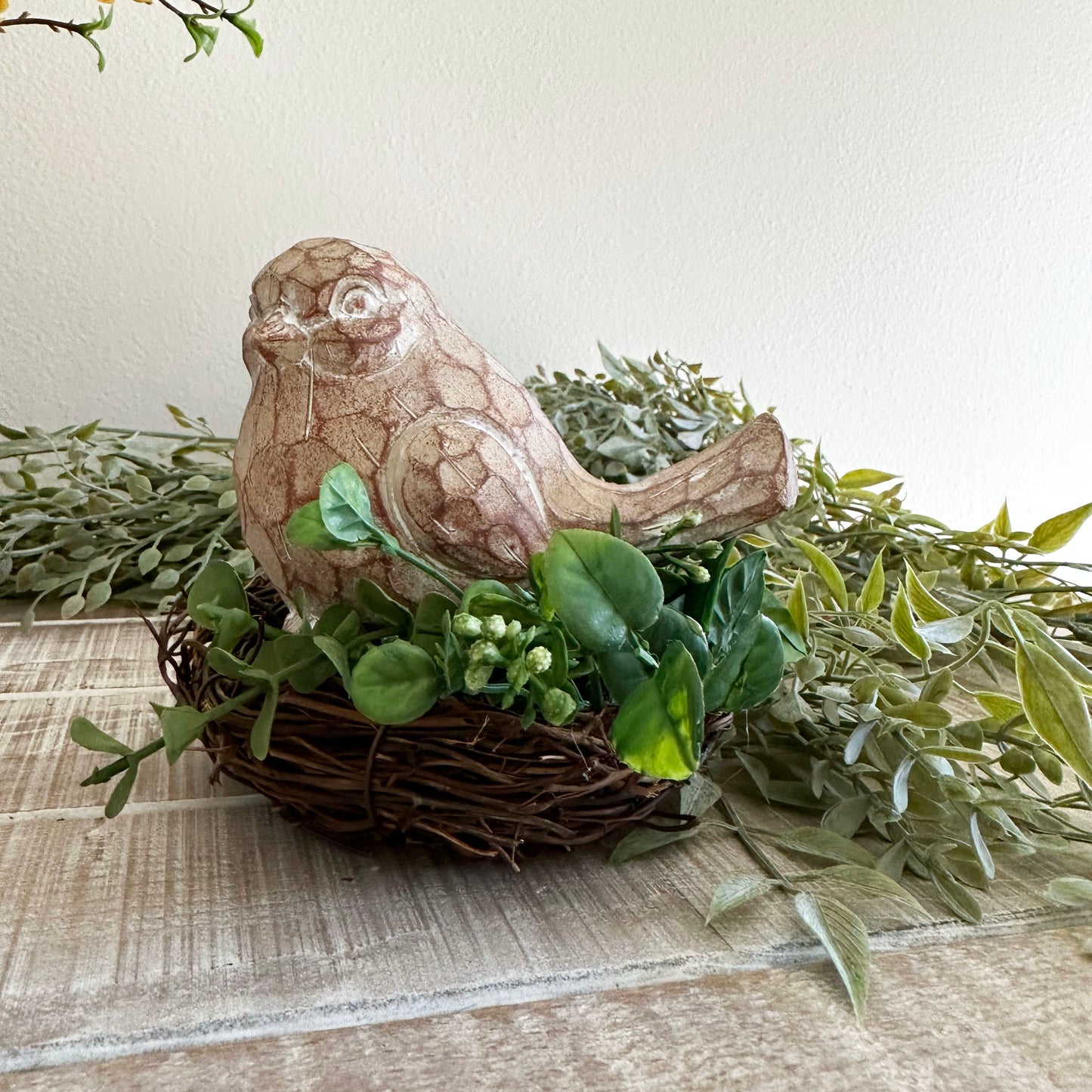 Wooden Distressed Birdy