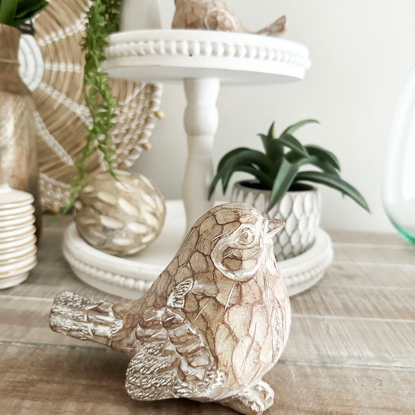Wooden Distressed Birdy